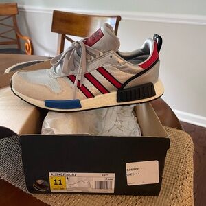 Men’s size 11 Adidas Rising star. Never worn. Have box